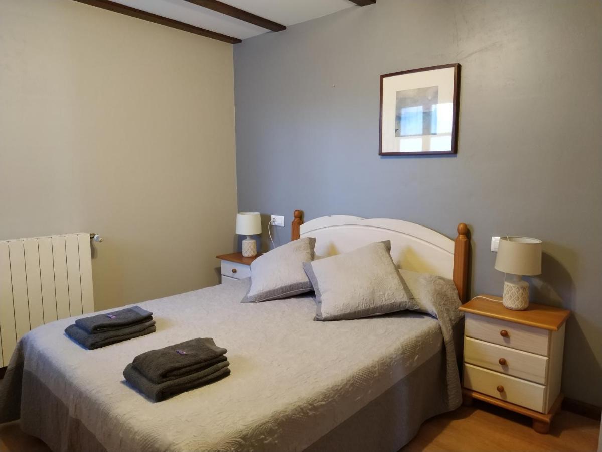 Apartamentos Llave De Santillana 桑提亚纳德玛 外观 照片