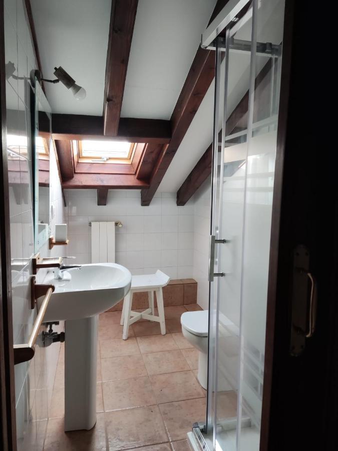 Apartamentos Llave De Santillana 桑提亚纳德玛 外观 照片