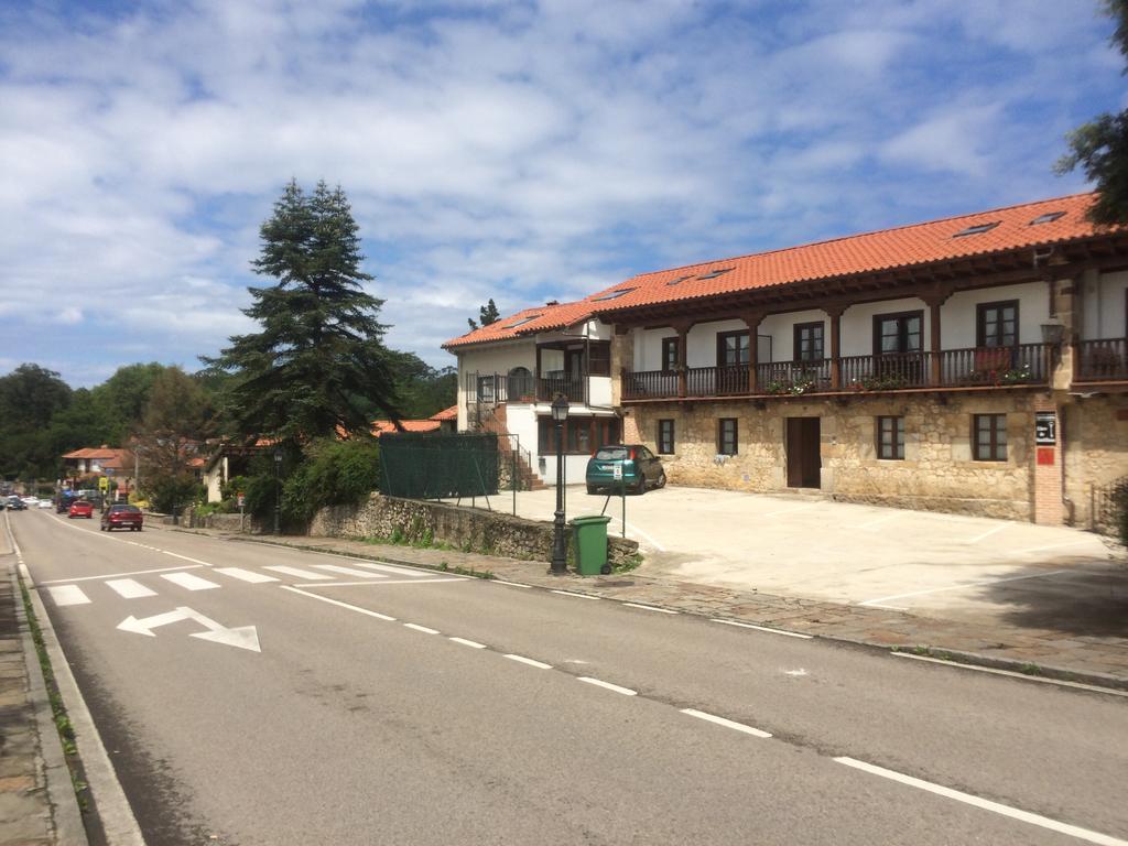 Apartamentos Llave De Santillana 桑提亚纳德玛 外观 照片