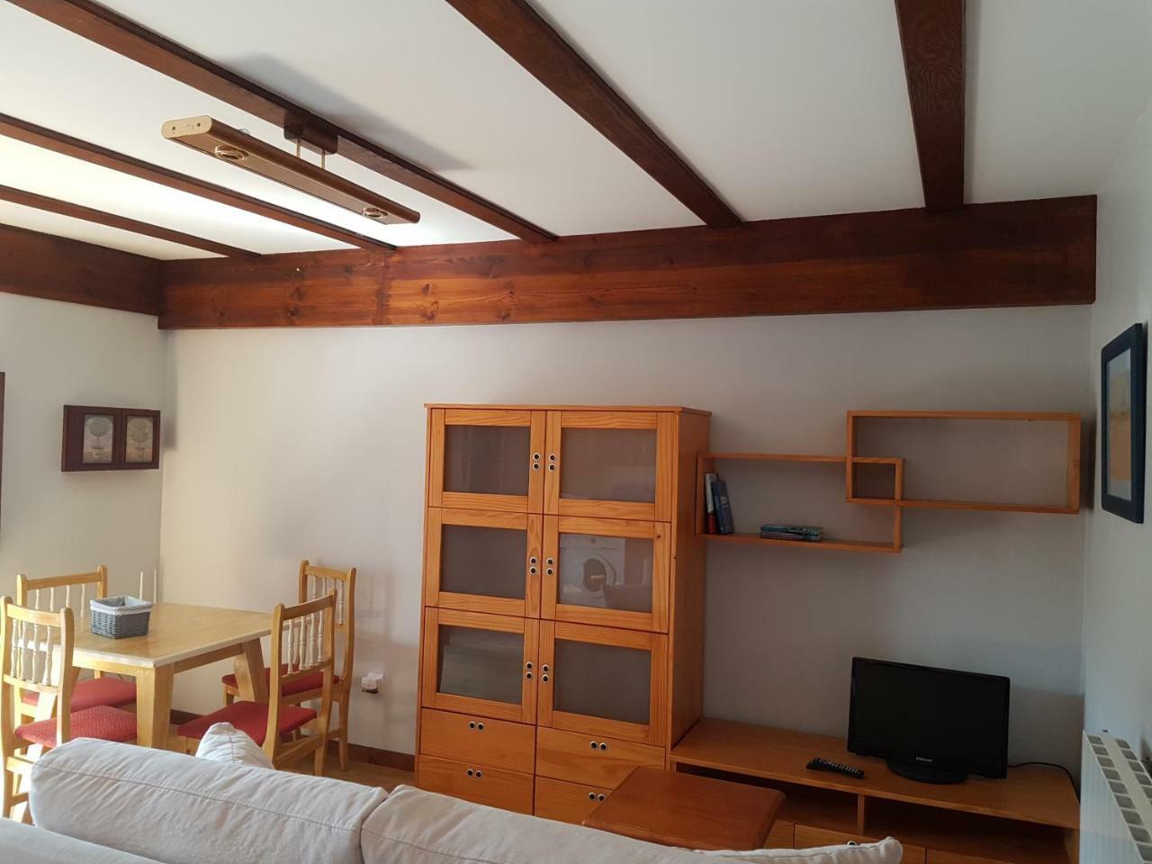Apartamentos Llave De Santillana 桑提亚纳德玛 外观 照片